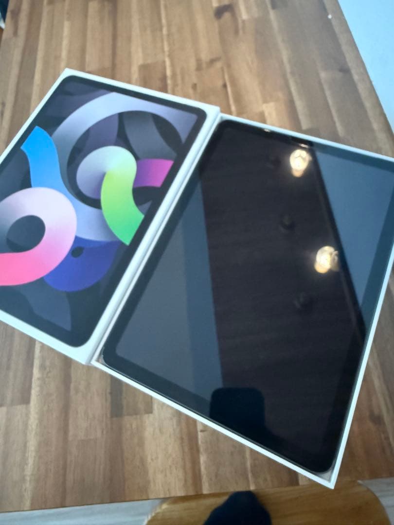 Apple iPad Air (第4世代) スペースグレー 本体