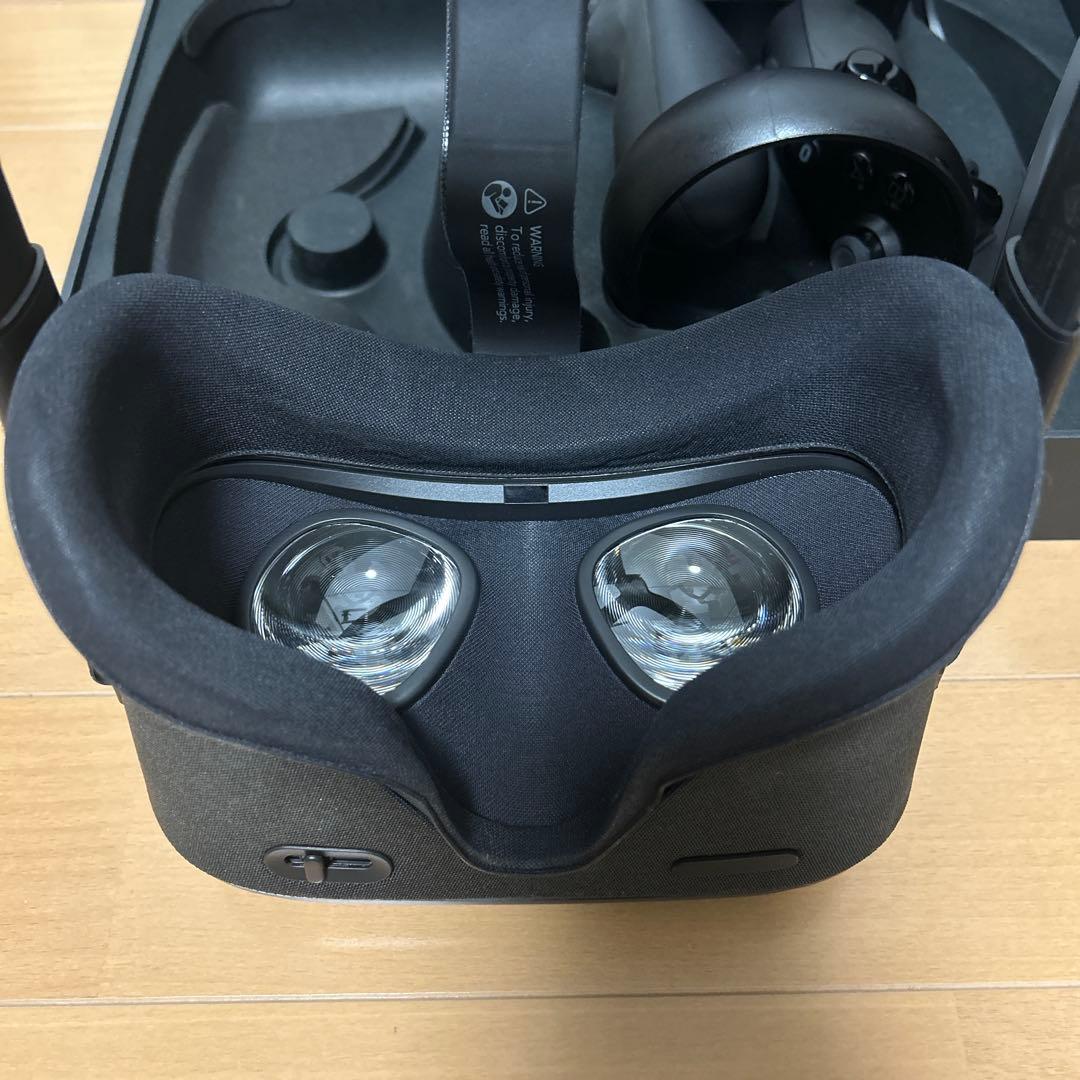  Quest 64GB 使用感あり ケース・カバー付 動作良好