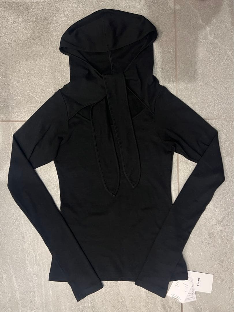 CLANE クラネ　BOW TIE HOODED CUT TOPS