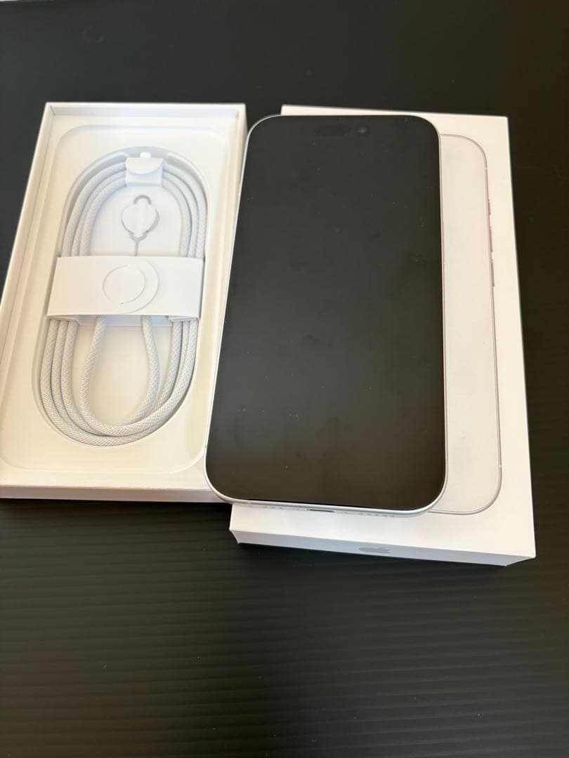 iPhone16 128GB 美品