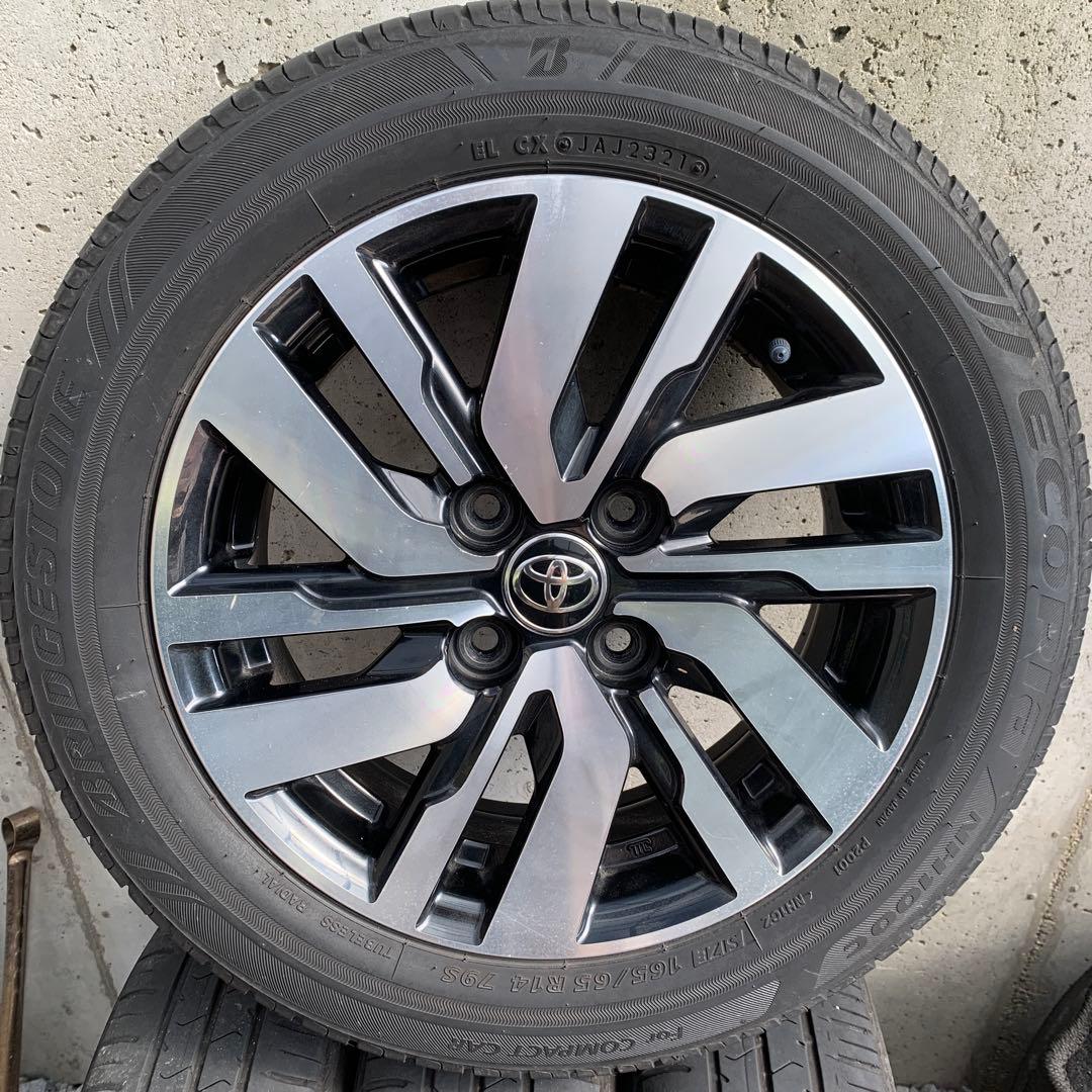 kana様 ルーミー純正アルミホイール2本セット