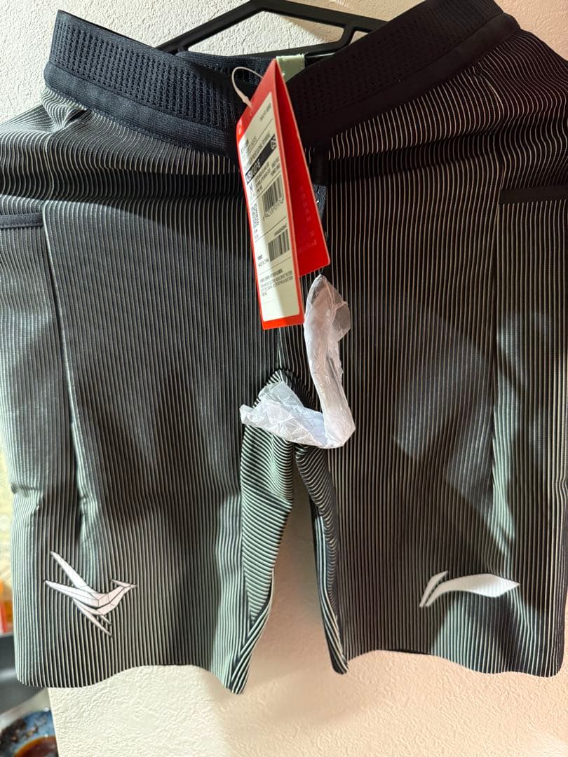 さ*ろ様 激レア支給品Li-ning marathon elite tights