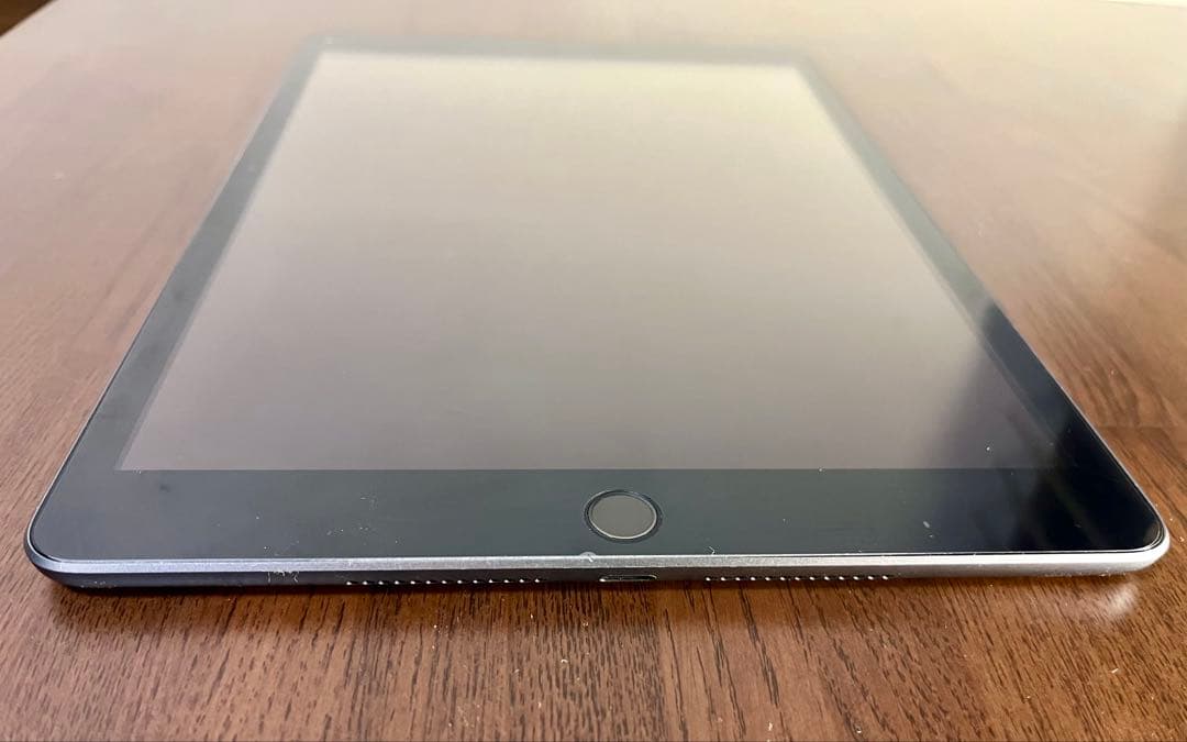 熊*本様 iPad 第8世代 32GB スペースグレー バッテリー最大容量　91