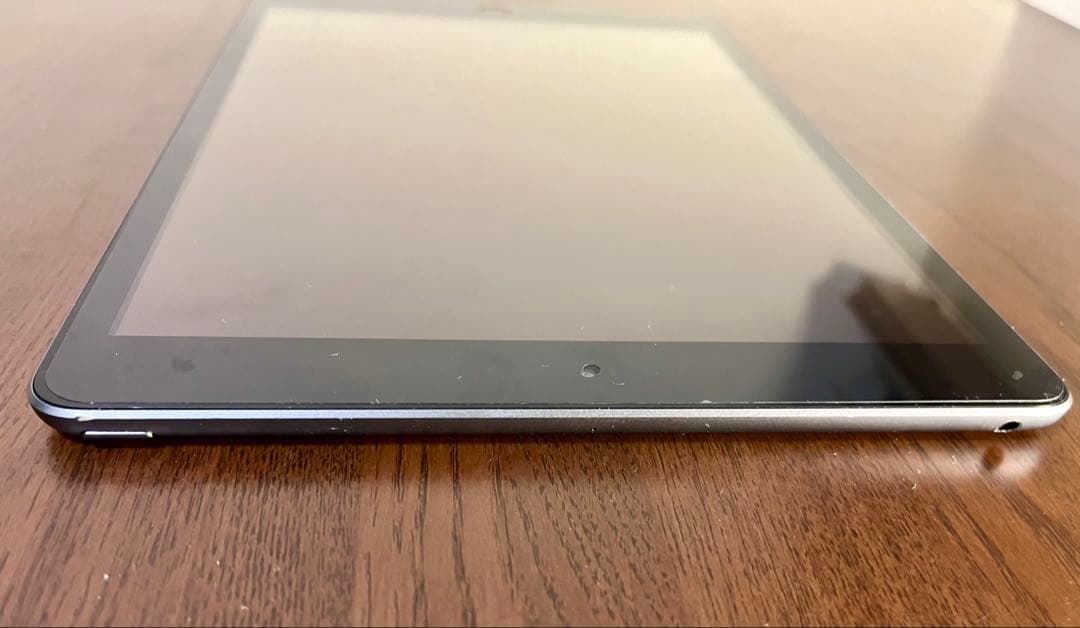 熊*本様 iPad 第8世代 32GB スペースグレー バッテリー最大容量　91