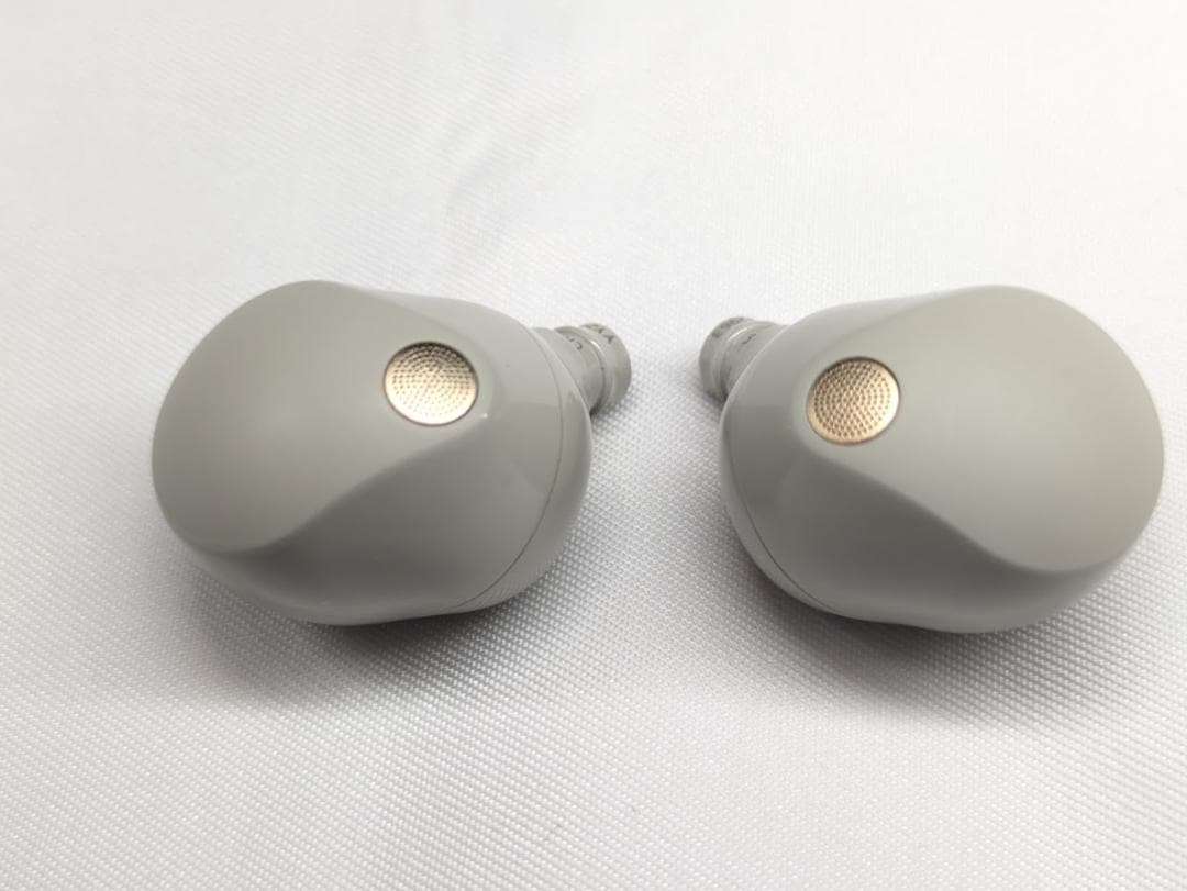 【美品】 WF-1000XM5 プラチナシルバー