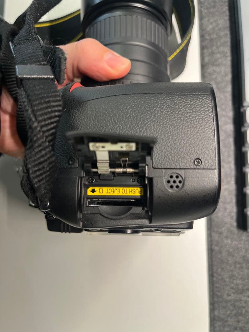 Nikon デジタル一眼レフカメラ D90 Sigma70-210レンズ付き