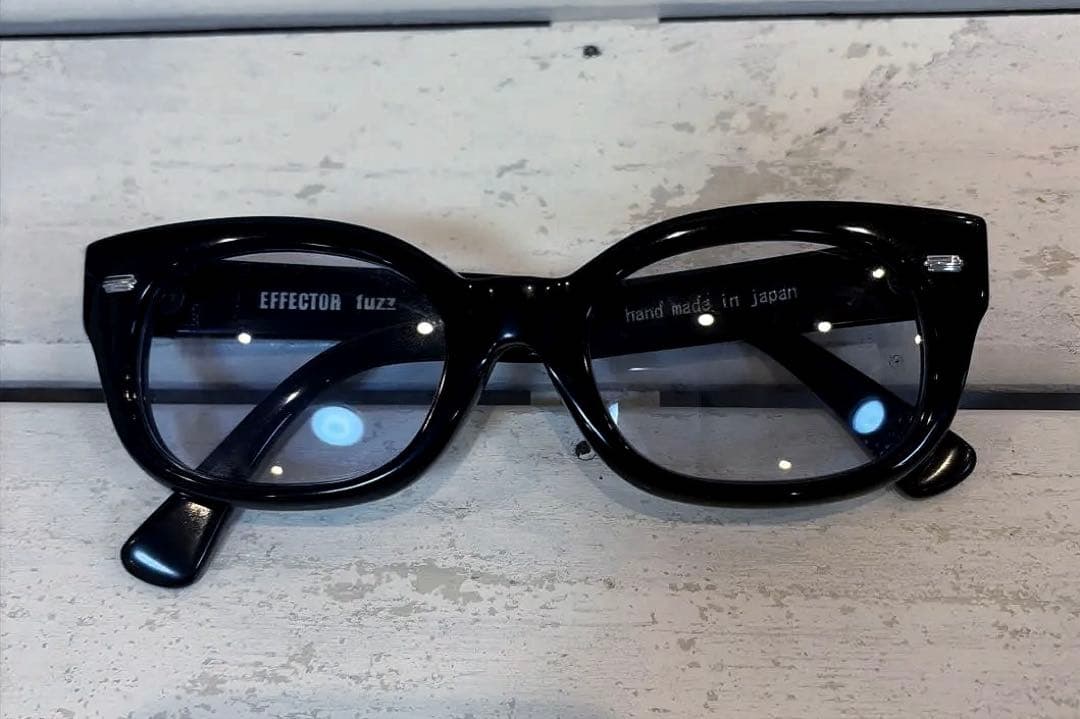 EFFECTOR Fuzz ブラックサングラス