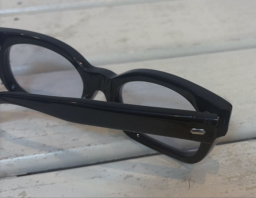 EFFECTOR Fuzz ブラックサングラス