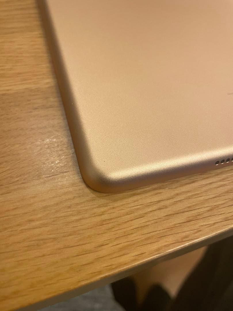 【美品傷なし】Apple 第6世代　32GB ピンクゴールド