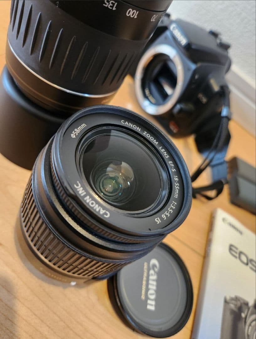 キヤノン EOS Kiss Digital X　中古　レンズ2本付き
