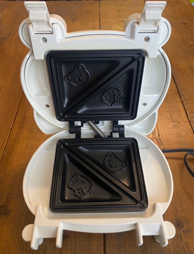 激レア　ハローキティ ホットサンドメーカー