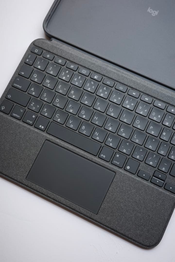ロジクール Combo Touch iPad A16 & 10世代対応【中古品】