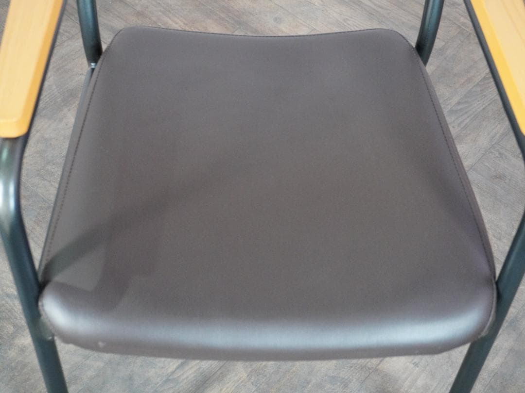 unico/ウニコ HOXTON/ホクストン アームダイニングチェア ブラウンc