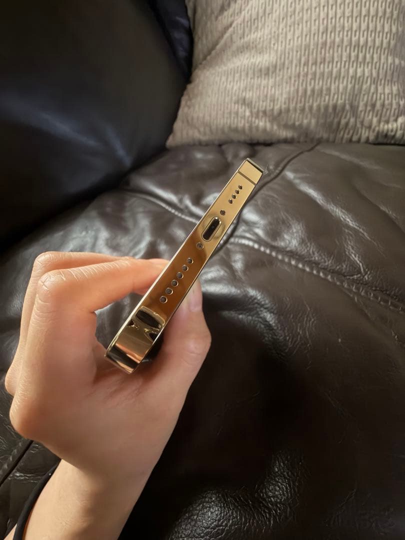 Apple iPhone 13 Promaxゴールド 本体