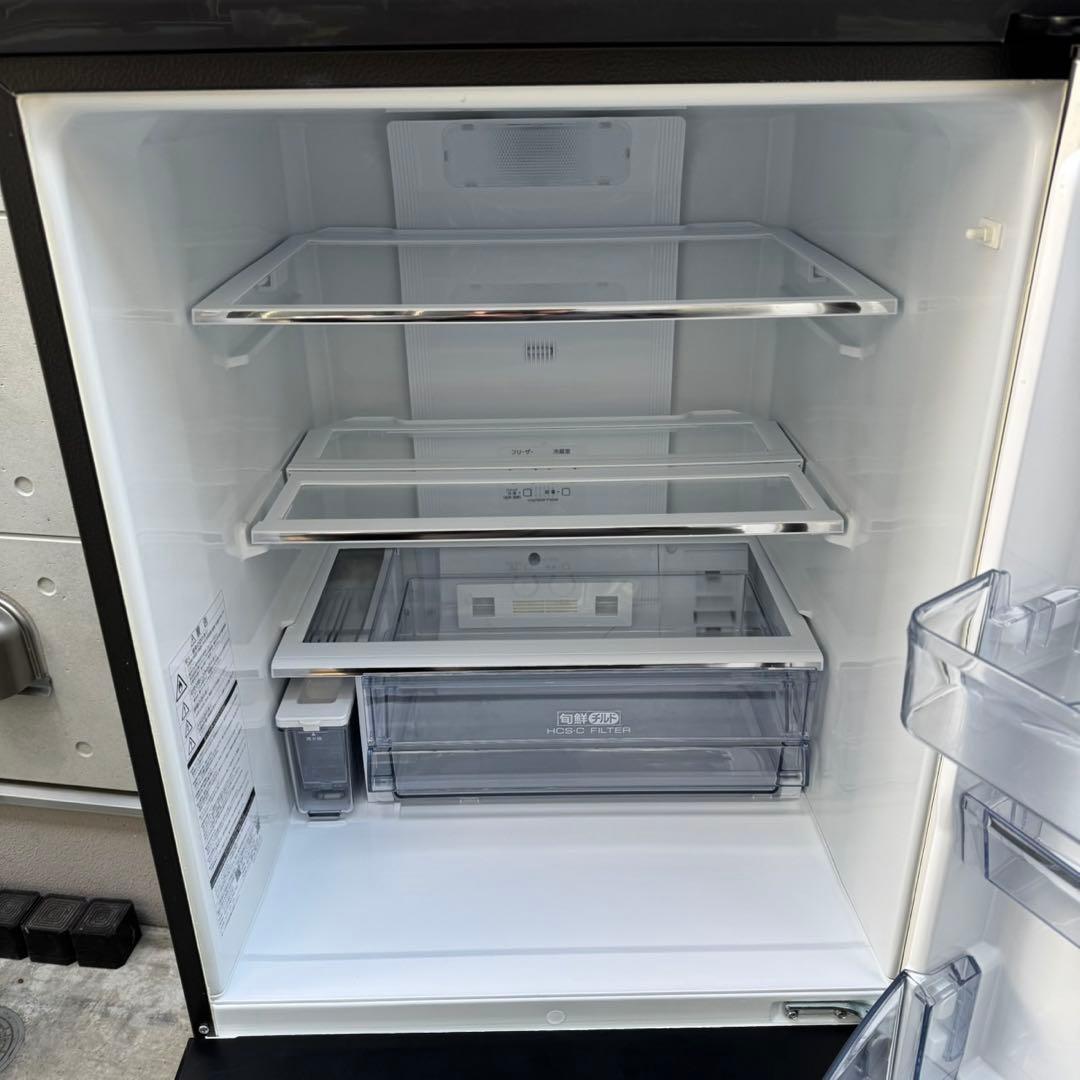 183⭐️2024年製美品★アクア　冷蔵庫　3ドア　大型　自動製氷　木目