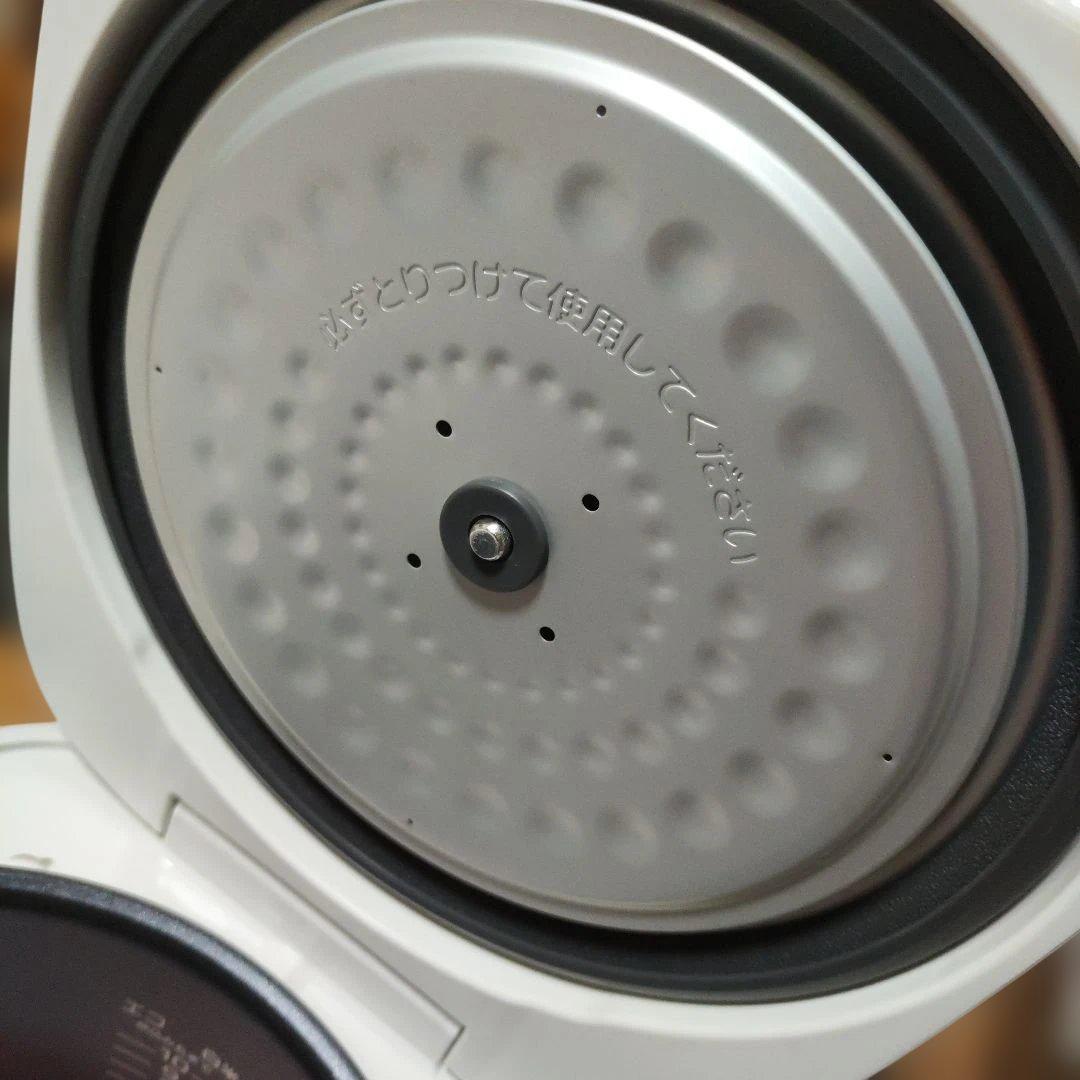 TIGER 炊飯器 JBH-G182 W ホワイト　2023年製　未使用品