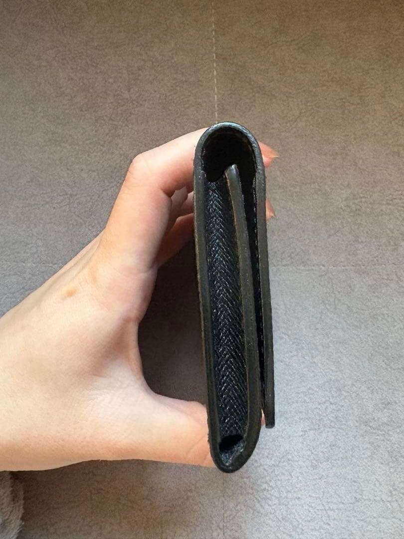 【未使用】ルイヴィトン　カルトドゥヴィジット　エピ　ノワール　黒　名刺入れ
