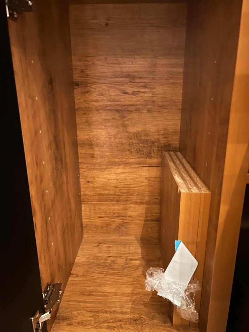 キッチンカウンター、カップボード、木目調、ステンレス天板