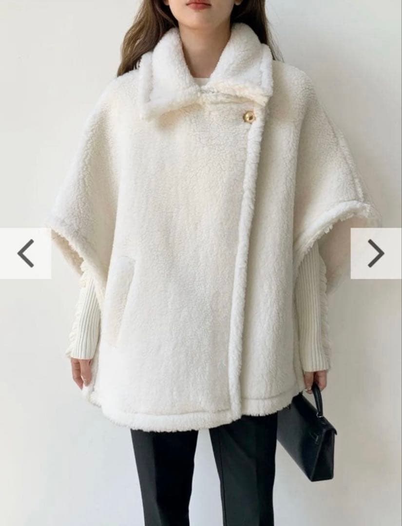 バースデーバッシュ　ホワイト ポンチョ　ボアコート