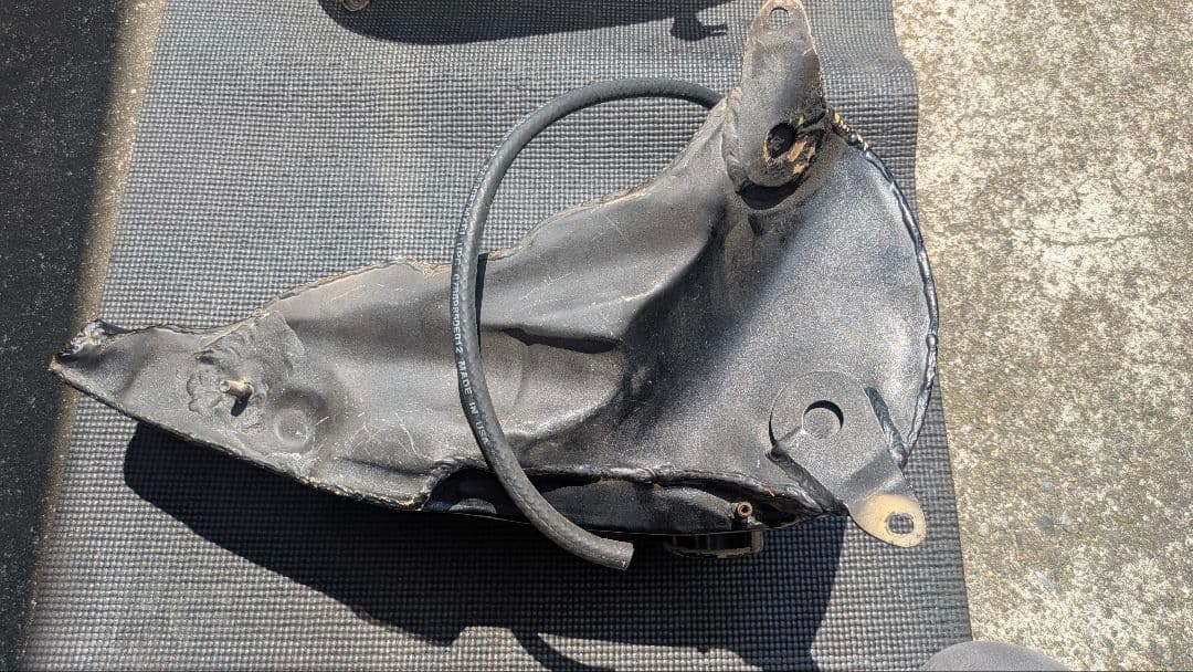 ショベル　FLH　分割フュエルタンク