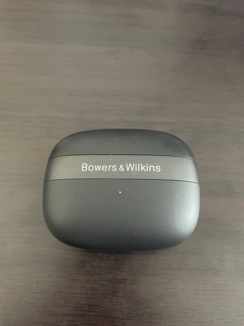 最終値下げ　Bowers & Wilkins Pi8 ワイヤレスイヤフォン　美品