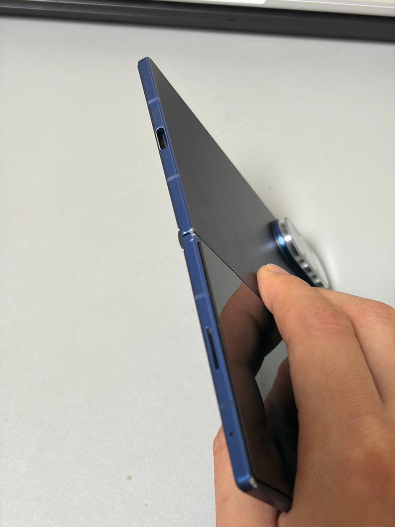 Galaxy Z Fold7 512GB SIMフリー ブルー シャドウ　韓国版