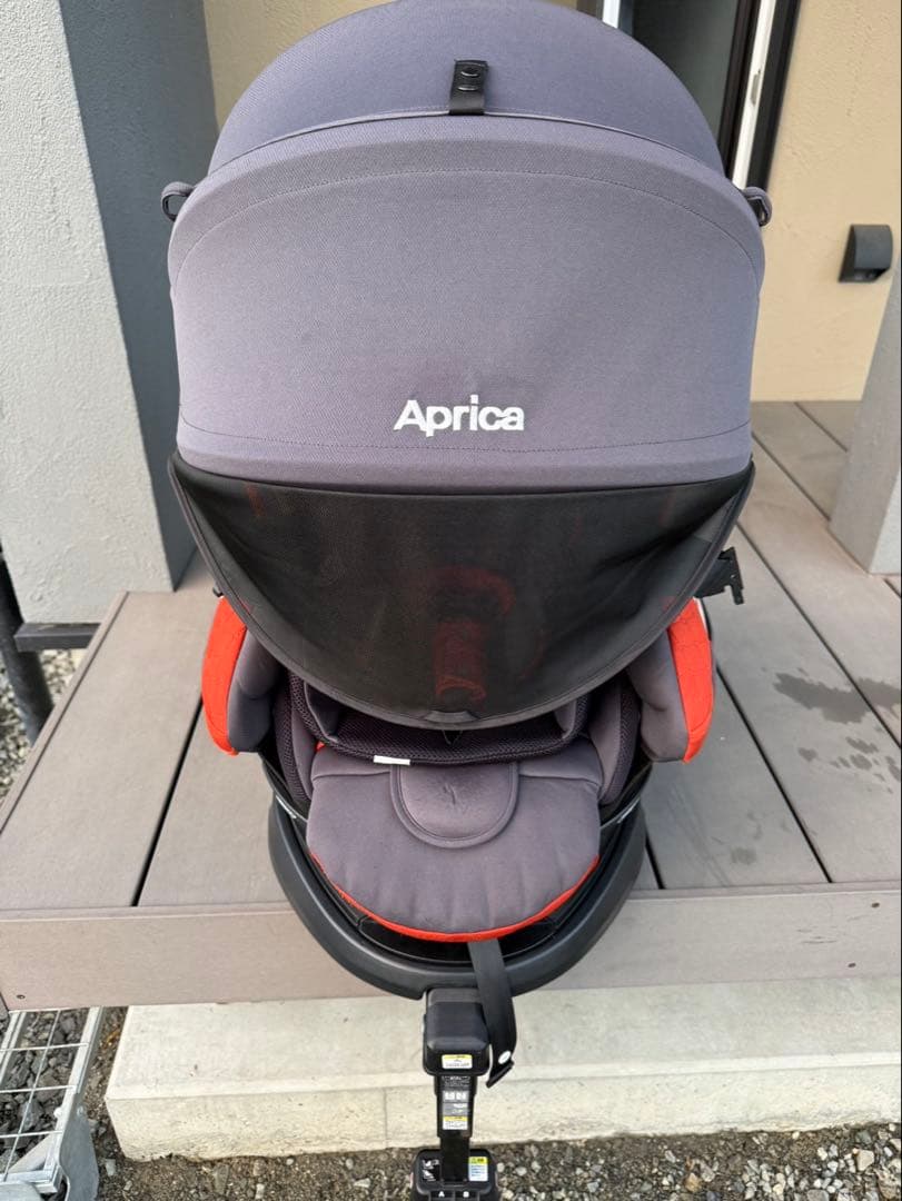 最終価格！アップリカ　フラディアグロウISO　 プレミアム　ISOFIX