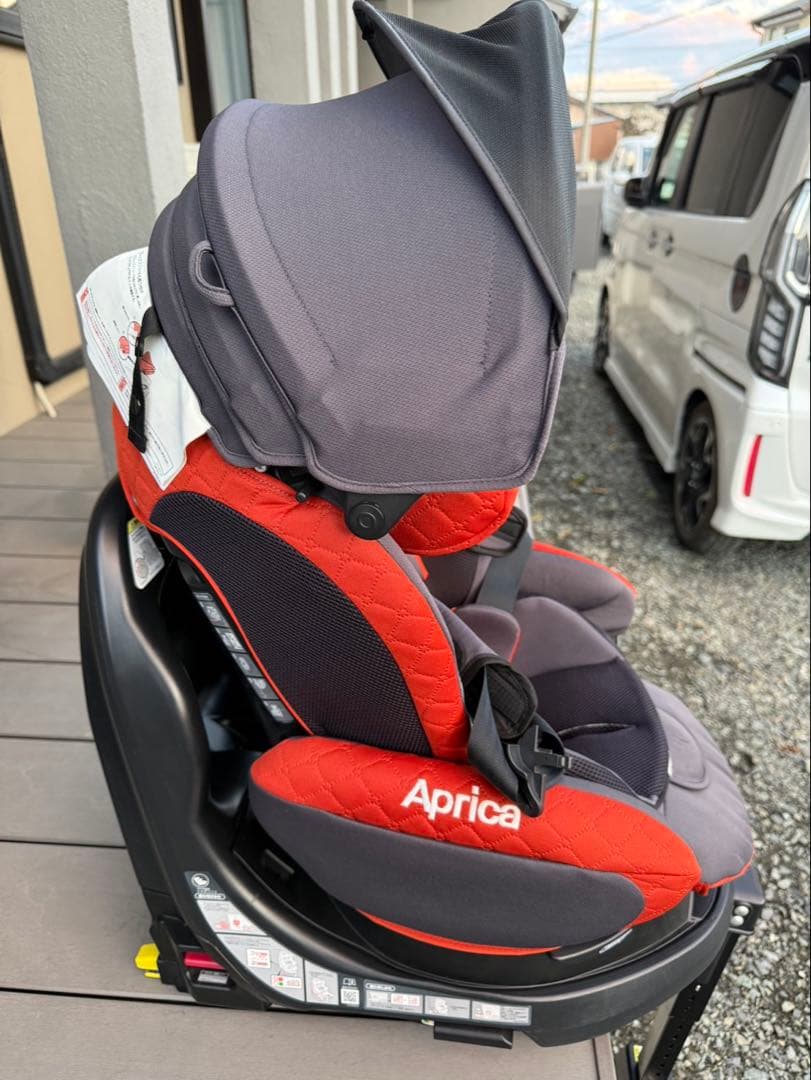 最終価格！アップリカ　フラディアグロウISO　 プレミアム　ISOFIX