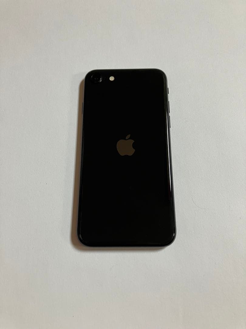 美品！！iPhone SE 64GB SIMフリー ブラック 正規品
