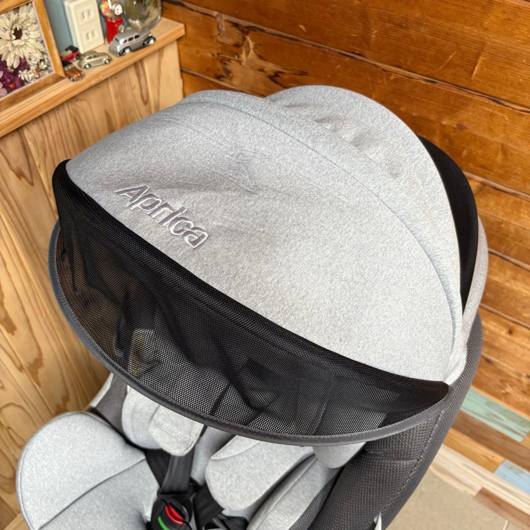 【美品】Aprica クルリラ　チャイルドシート 2016315 ISOFIX