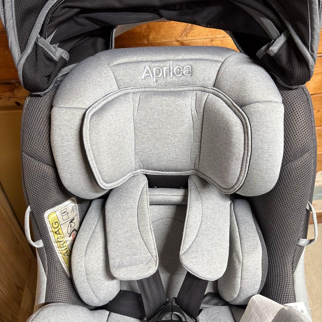 【美品】Aprica クルリラ　チャイルドシート 2016315 ISOFIX