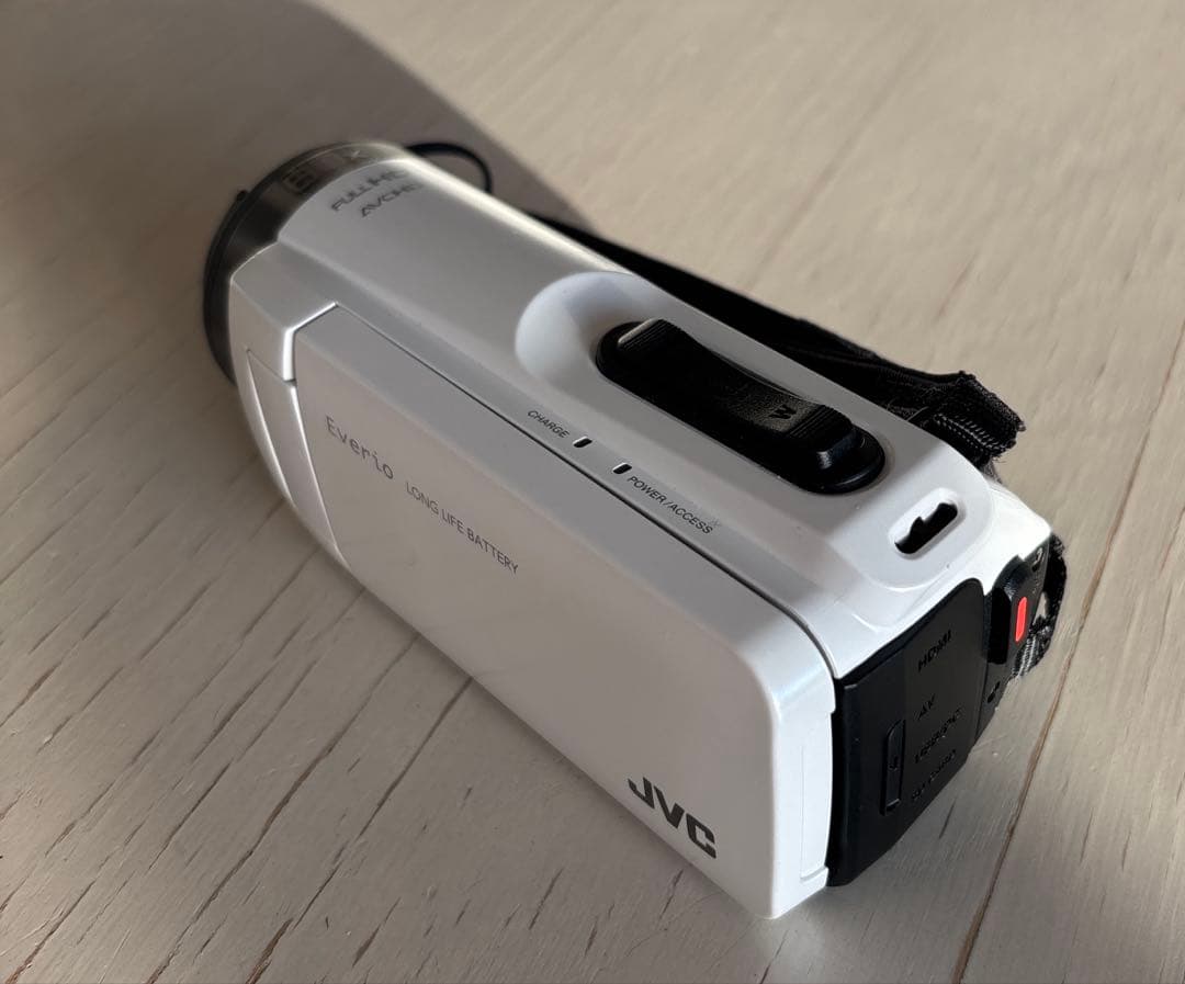 JVC Everio エブリオ　ハンディカメラ　GZ-F270-W　耐衝撃・低温