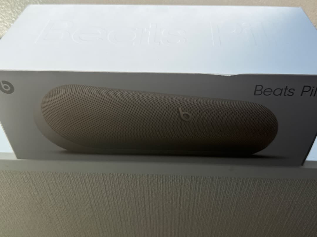 Beats Pill ポータブルBluetoothスピーカー、最長24時間