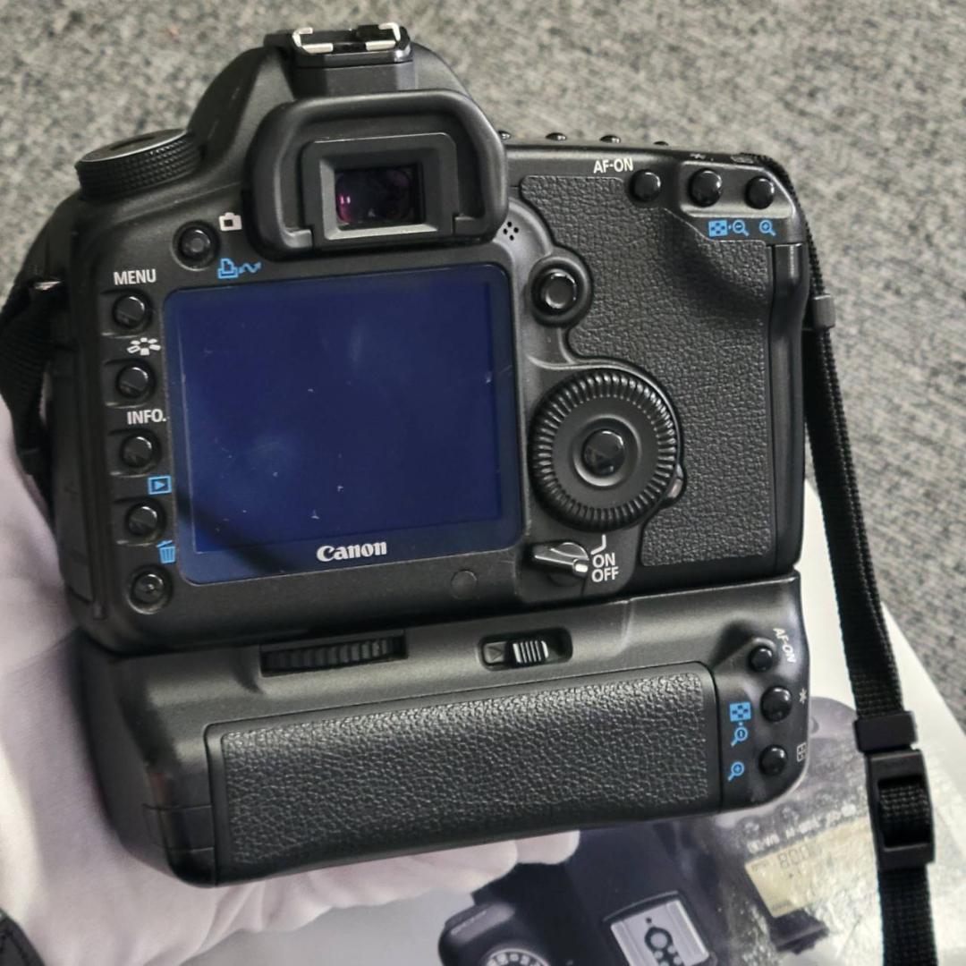 【まとめてお得】キヤノン 一眼レフ　レンズ　ストロボ　セット　撮影セット