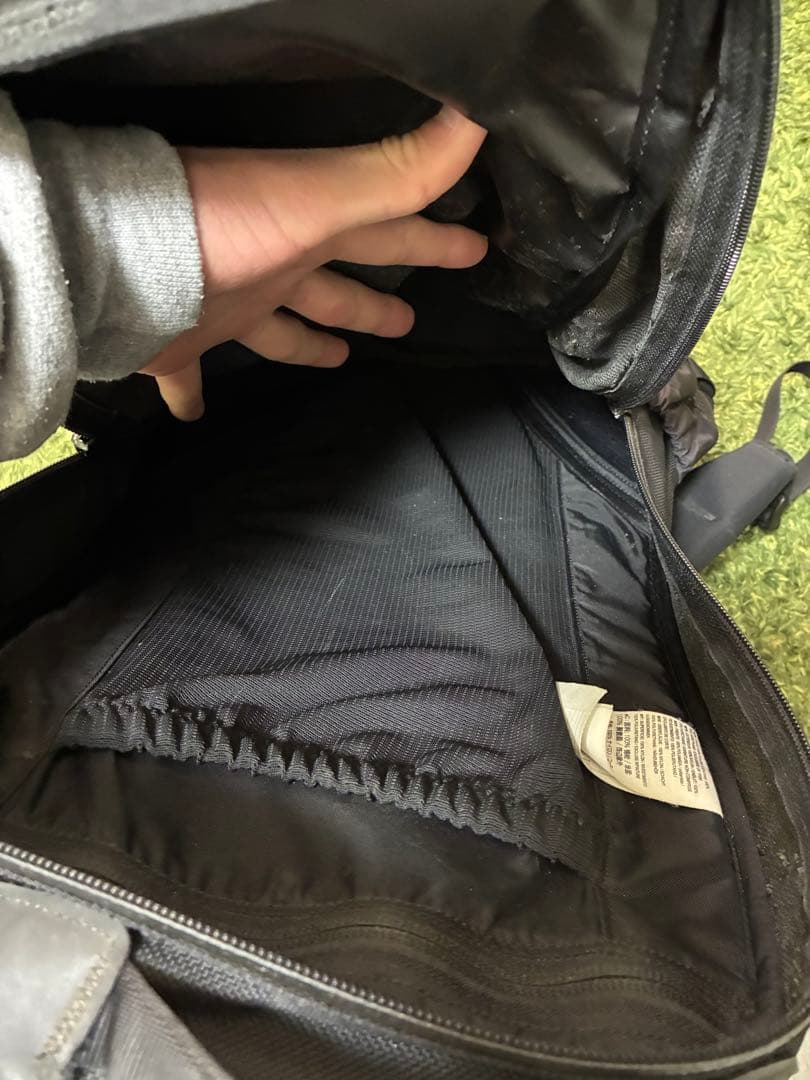 【大人気】ARC'TERYX ブラックバックパックアークテリクス　リュック