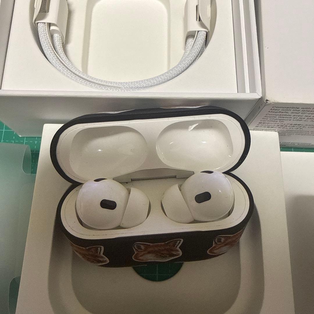 AirPods Pro 2 本体 ケース付き