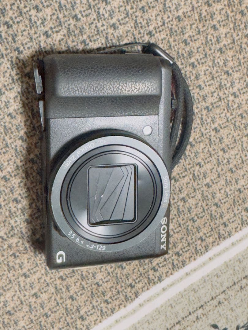 SONY コンパクトデジタルカメラ Gレンズ