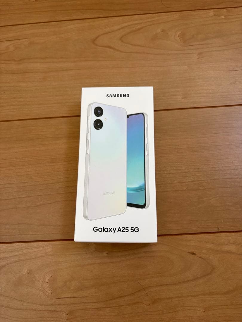Samsung Galaxy A25 5G ホワイト SiMフリー