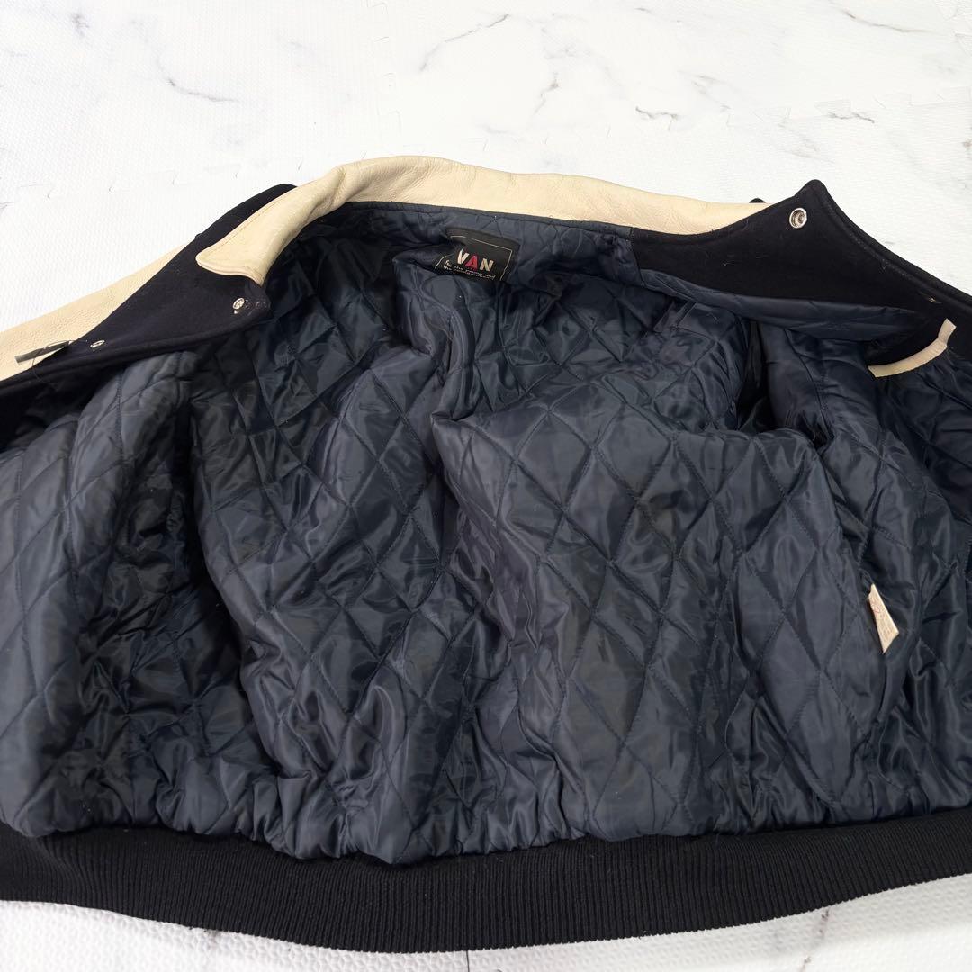 ✨大人気✨VAN JACKET ヴァン　 スタジャン袖レザー　アーチロゴ　紺L