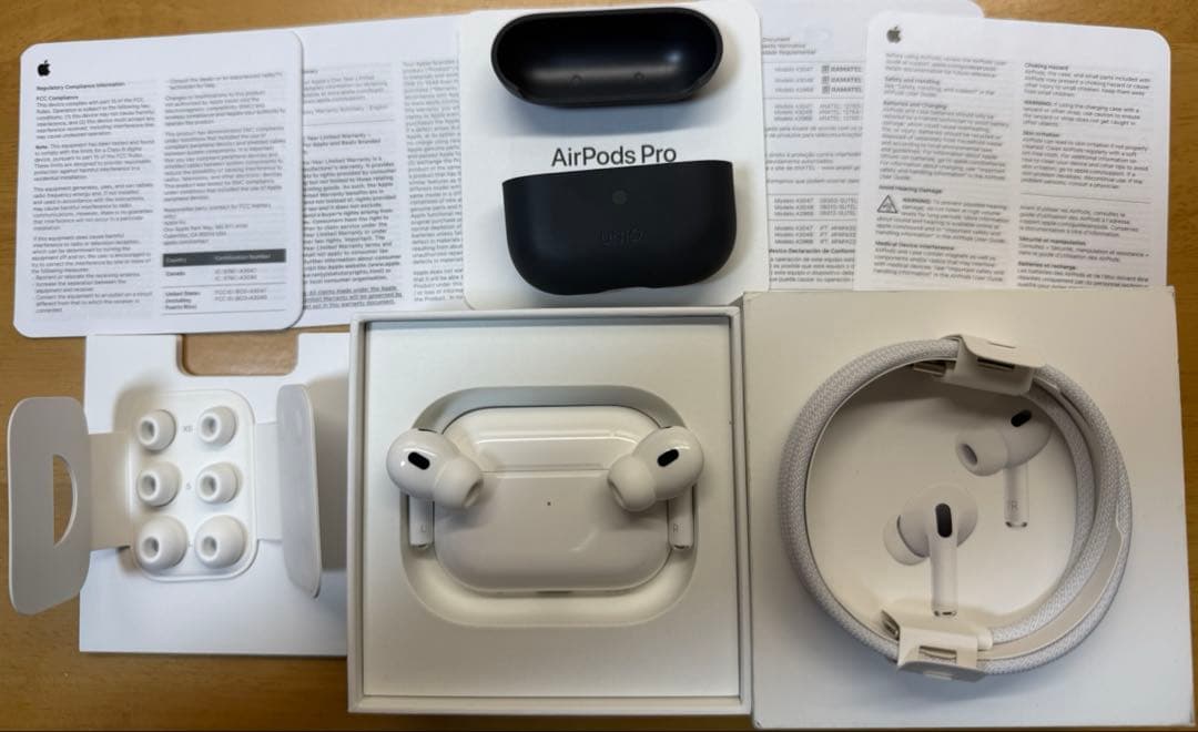 Apple AirPods Pro 2 タイプC イヤホン　ケース付き