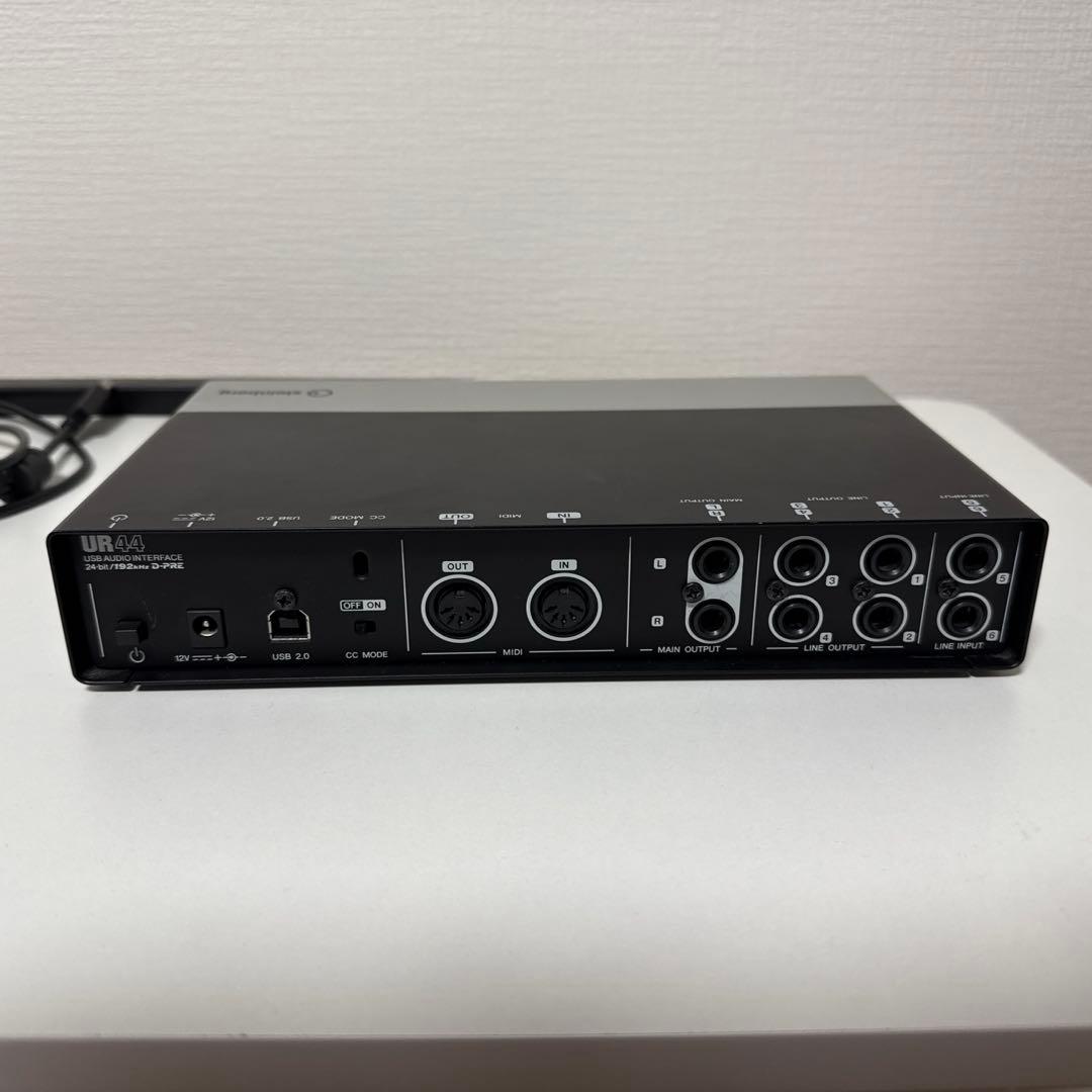 Steinberg UR44 オーディオインターフェイス