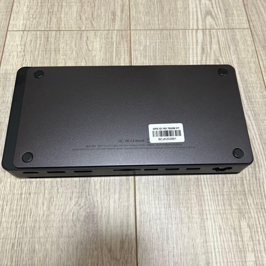 GPD G1 OCuLinkケーブルとミッキーアダプタ付き