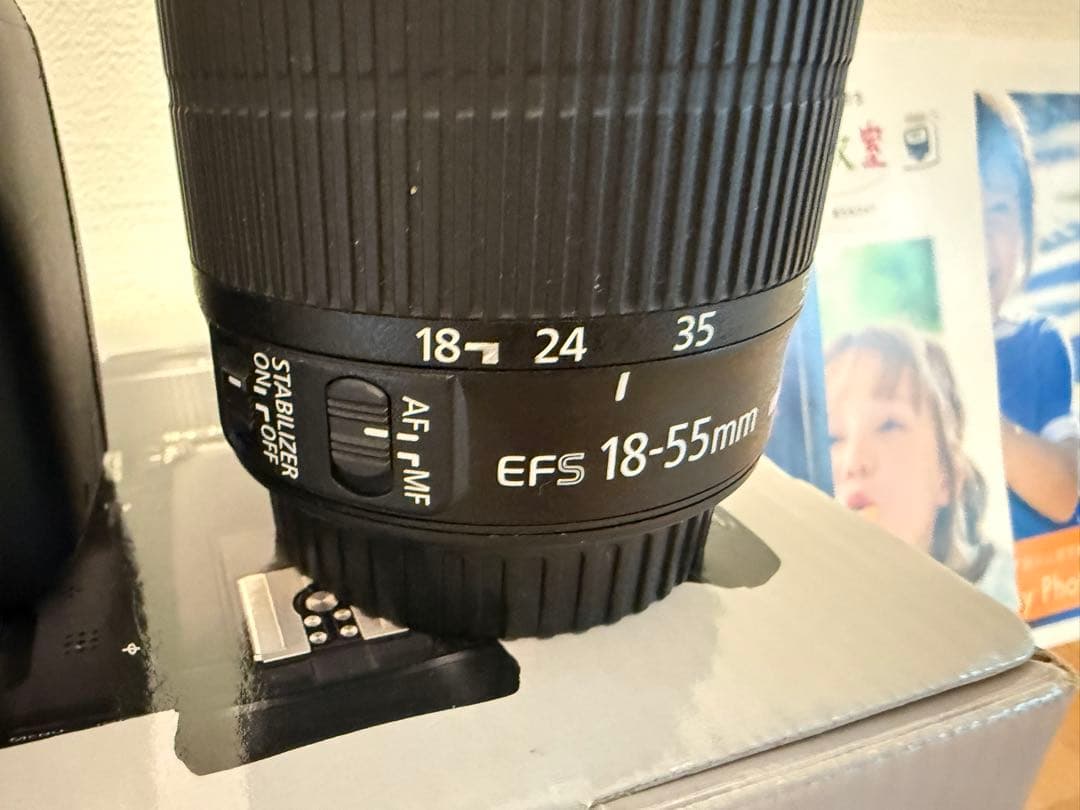 Canon EOS Kiss X7デジタル一眼レフ　キャノン　レンズキット