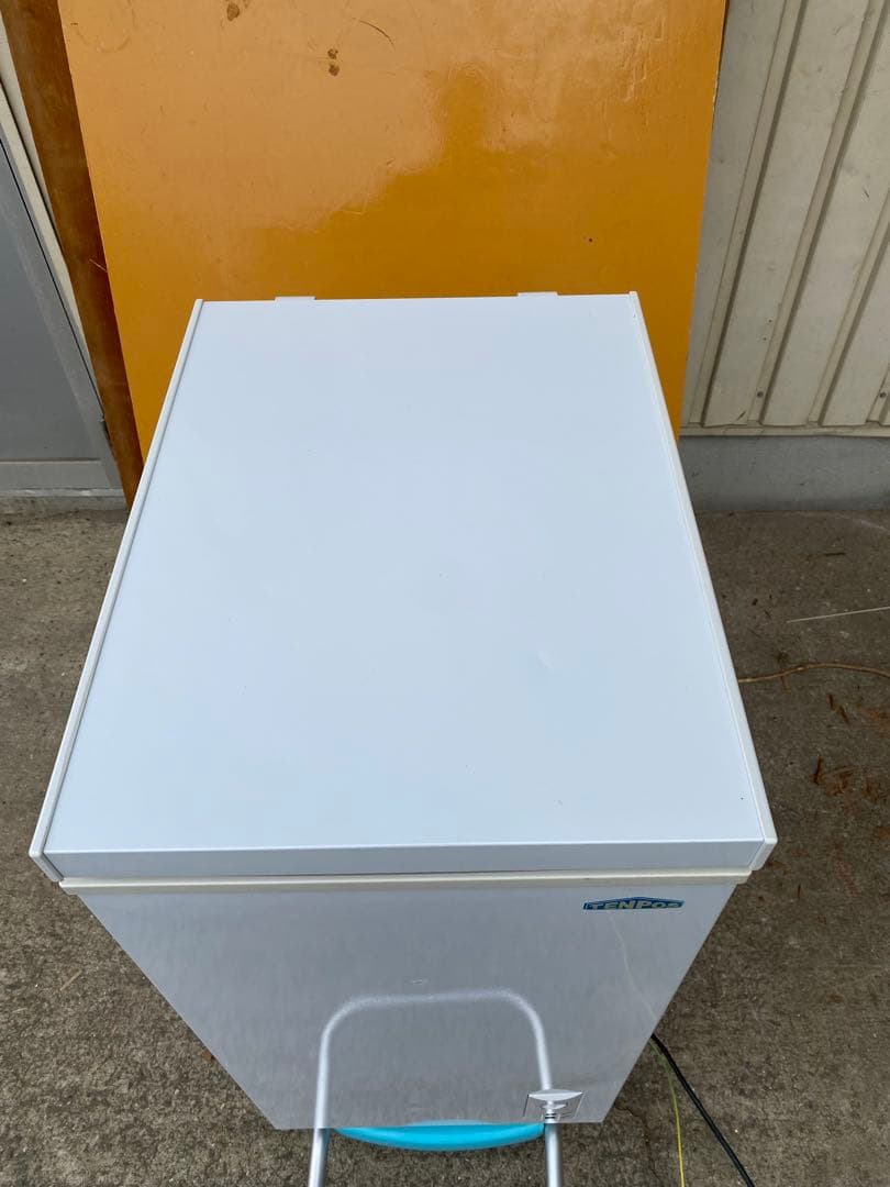 業務用 チェストフリーザー 55L 冷凍ストッカー テンポス TBCF-60