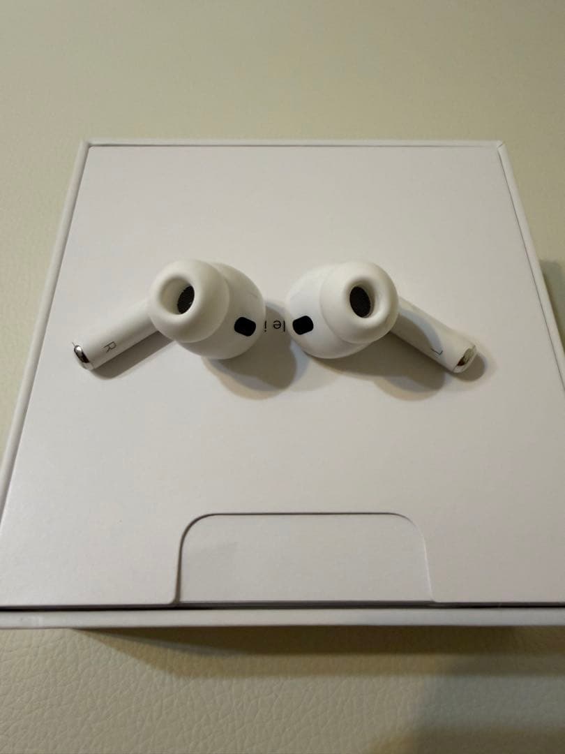 Air Pods Pro 第2世代 Lightningタイプ