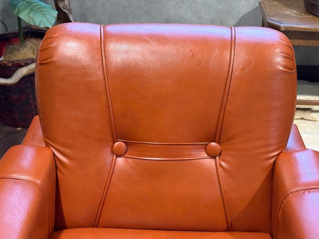 カリモク　karimoku オレンジソファ　タフティング　ヴィンテージ　SG