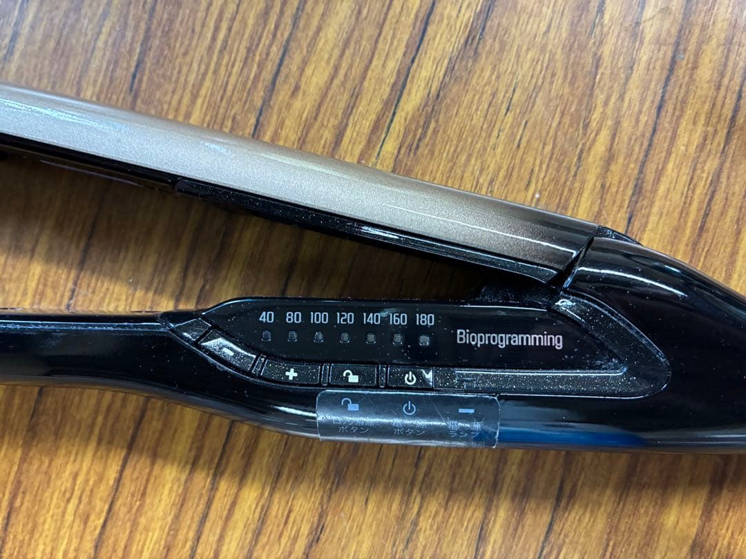 ヘアビューロン4D ストレートヘアアイロン ゴールド/ブラック