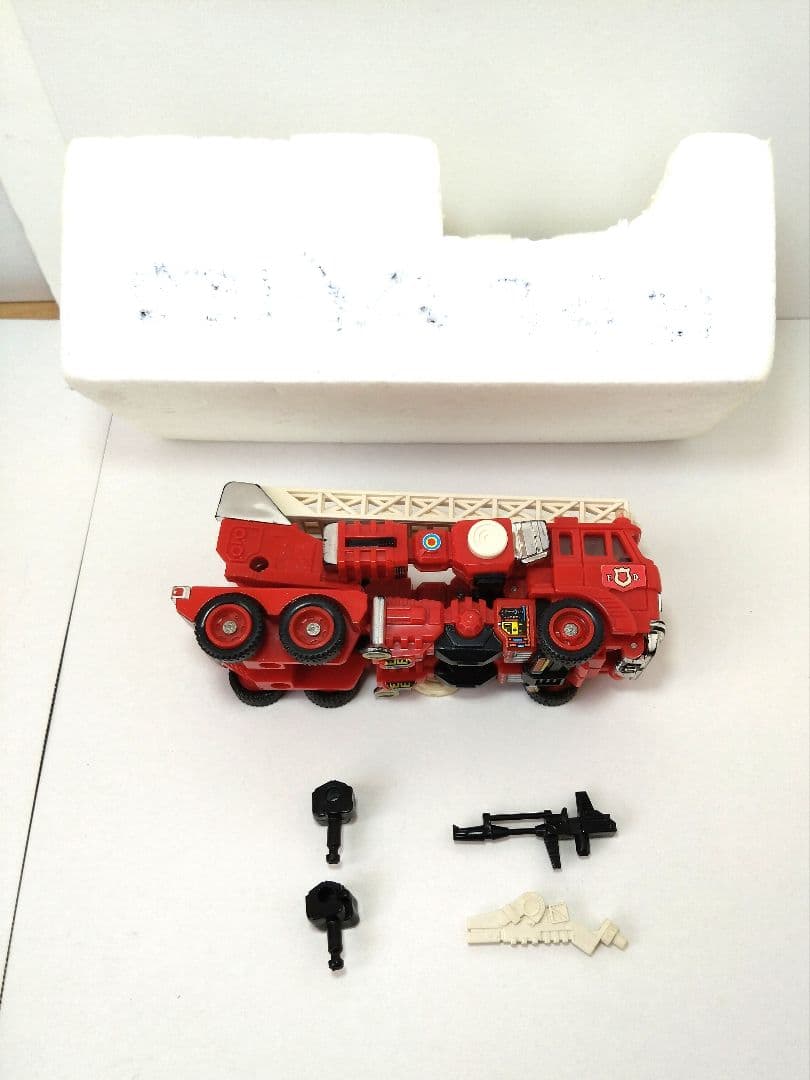 インフェルノ　トランスフォーマー　当時物　タカラ　ジャンク扱い　検　ダイアクロン