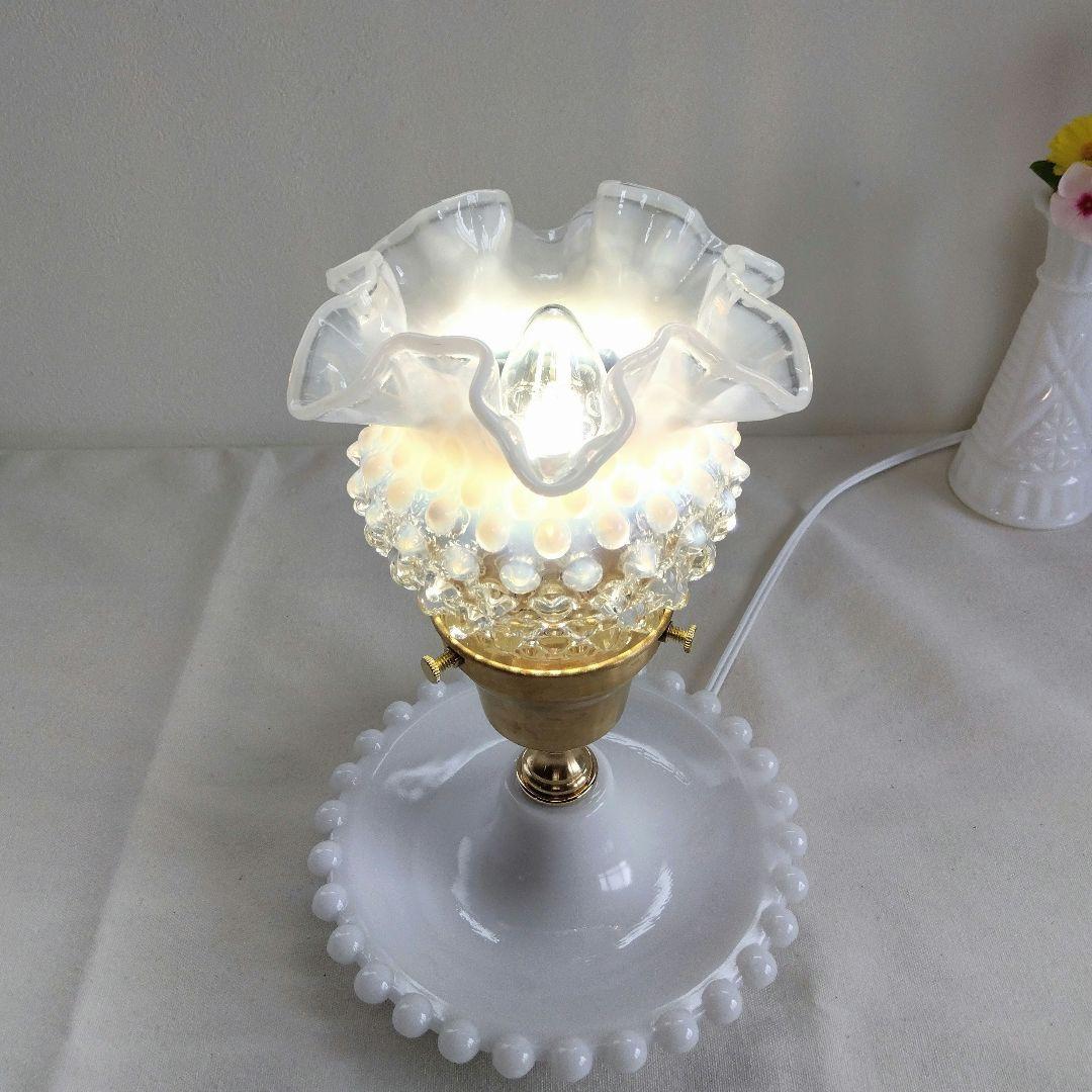 VTG フェントン フレンチ オパールセント ホブネイル ランプ