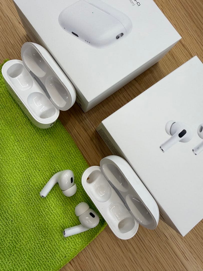 専用！AirPods pro 2 本体&充電ケース&充電ケース　純正品　美品